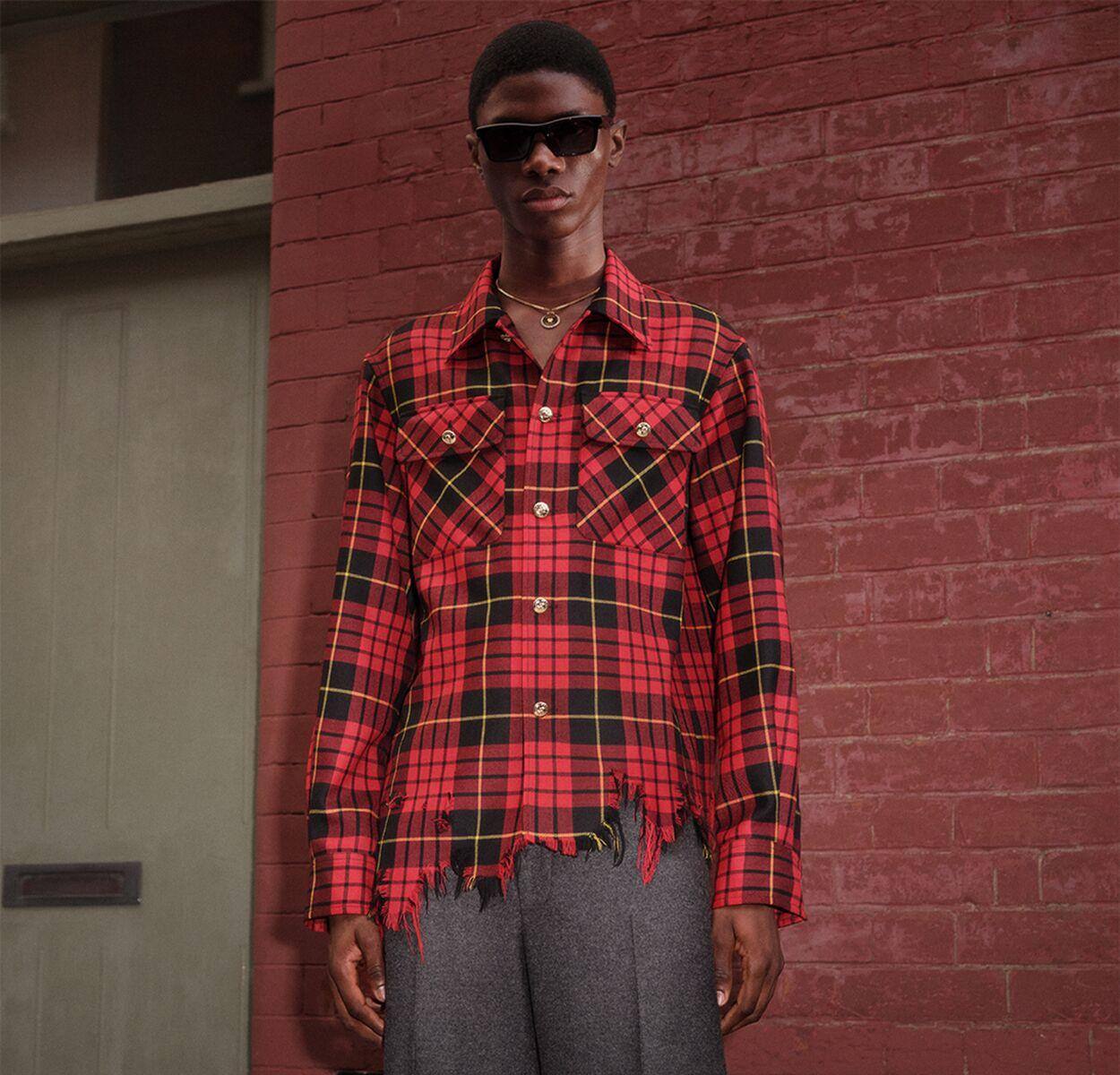 Alexander McQueen screenshot